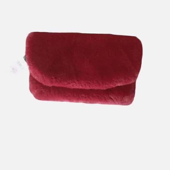 Windsor Burgundy Faux Furry Versatile Clutch - Picture 4 of 12